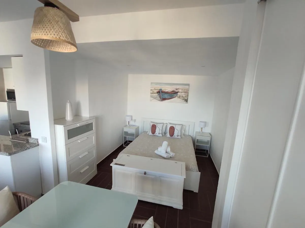 Apartamento En Primera Linea De Playa B Centro De Marbella